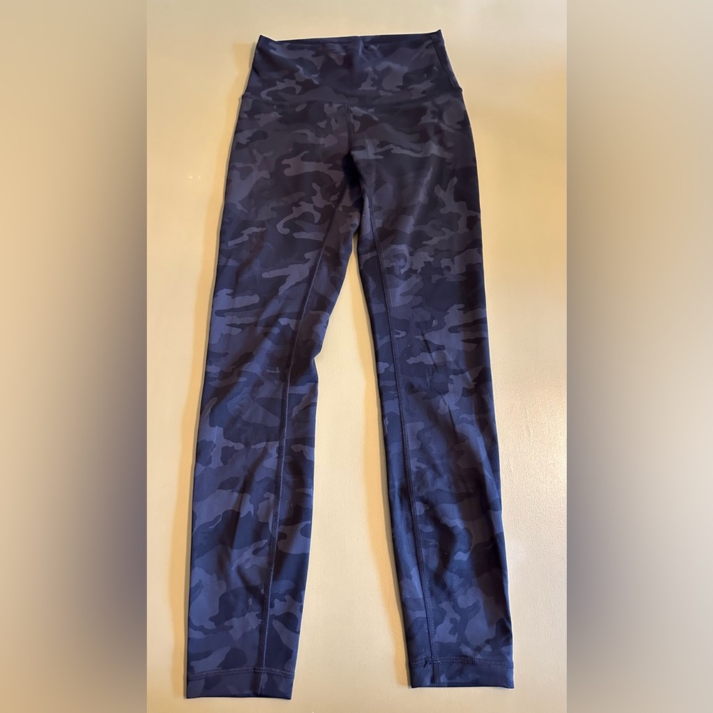 Lululemon Wunder Train High-Rise Tight. Size 4